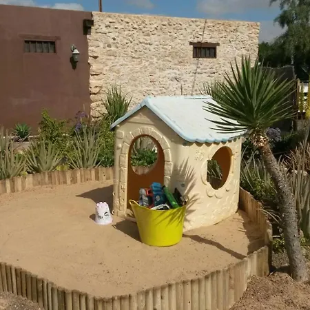 Canary House With Heated Pool Holiday home